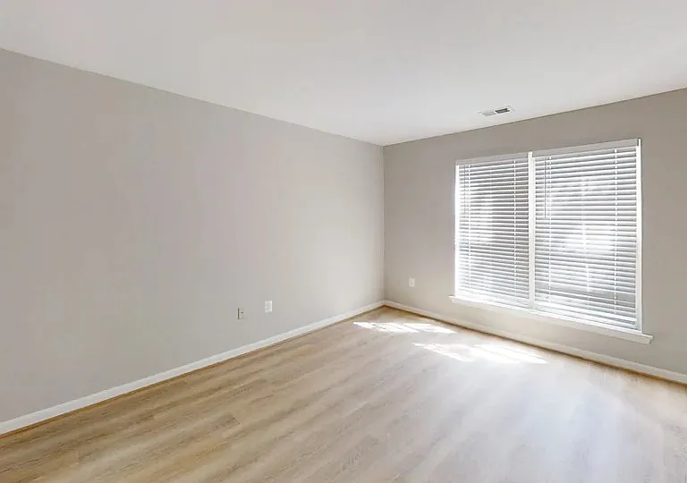 3050 Trevor House Dr — Photo 2
