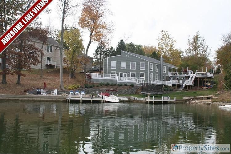 1st image of 19562 Knollwood Dr