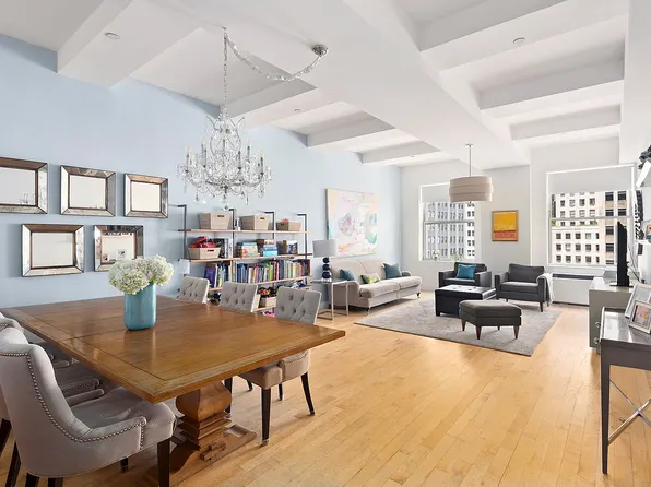 15 Broad St APT 2404, New York, NY 10005