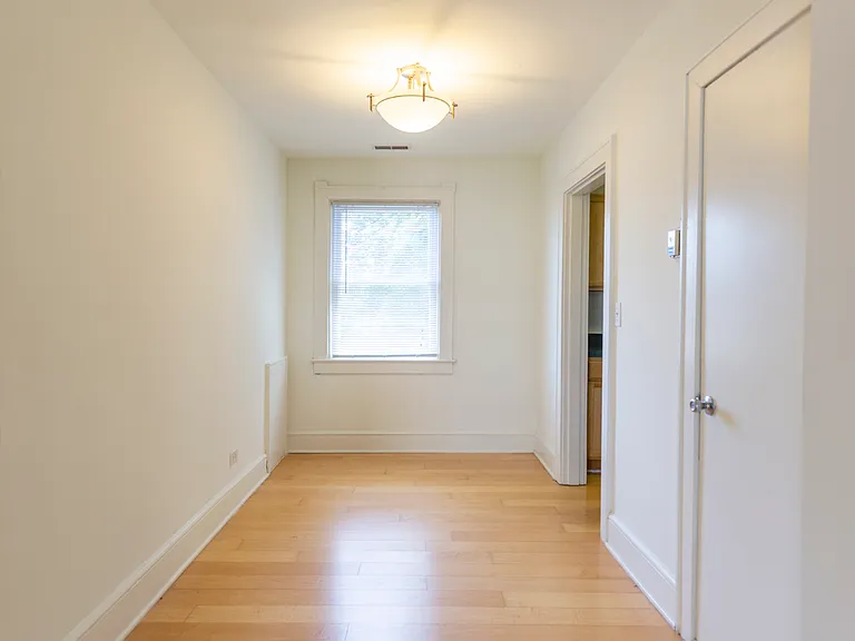 Ash Tree Apartments — Photo 12