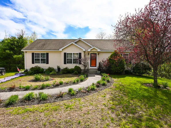 25 Ireland Drive, Berwick, ME 03901