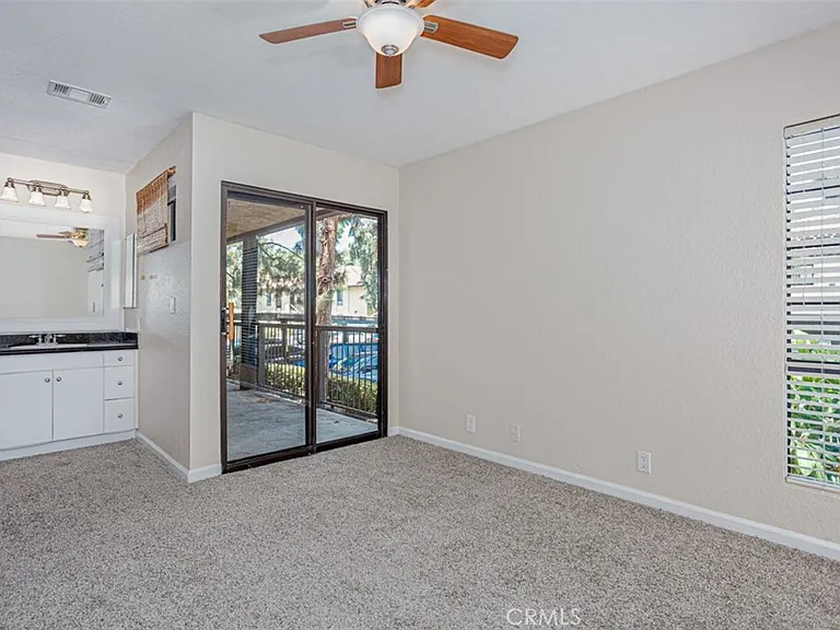 25561 Indian Hill Ln #O — Photo 11