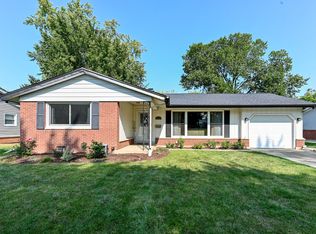 929 Wilshire Ave, Elk Grove Village, IL 60007