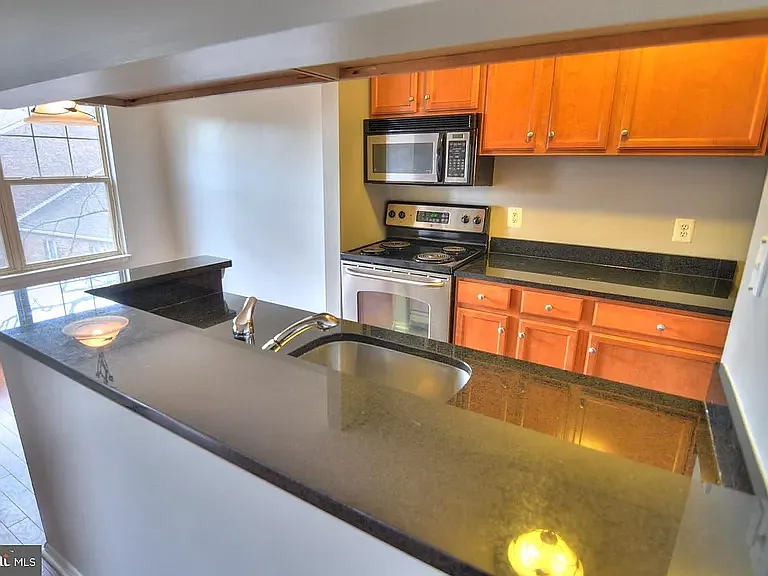 1707 Ascot Way #E — Photo 17