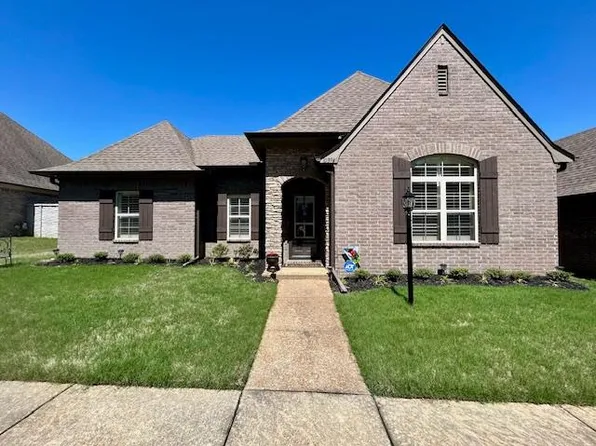 10394 Twisting Pine Ln, Lakeland, TN 38002