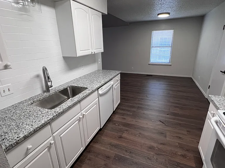 816 Lapwing Rd — Photo 19