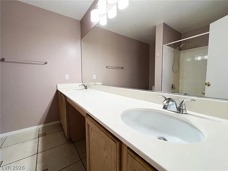 2100 Quarry Ridge St #207 — Photo 79