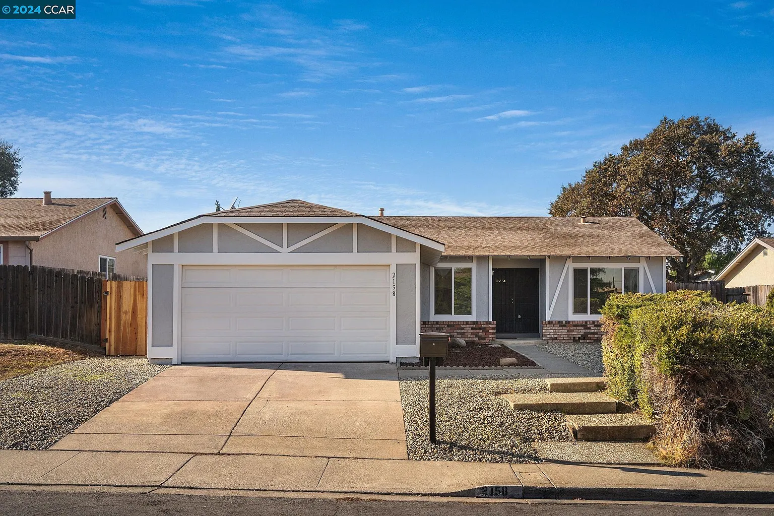 2158 El Seco Way photo 1