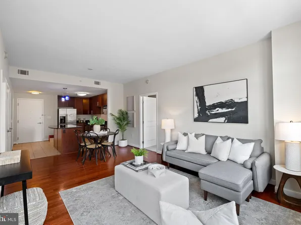 157 Fleet St Unit 1006, National Harbor, MD 20745