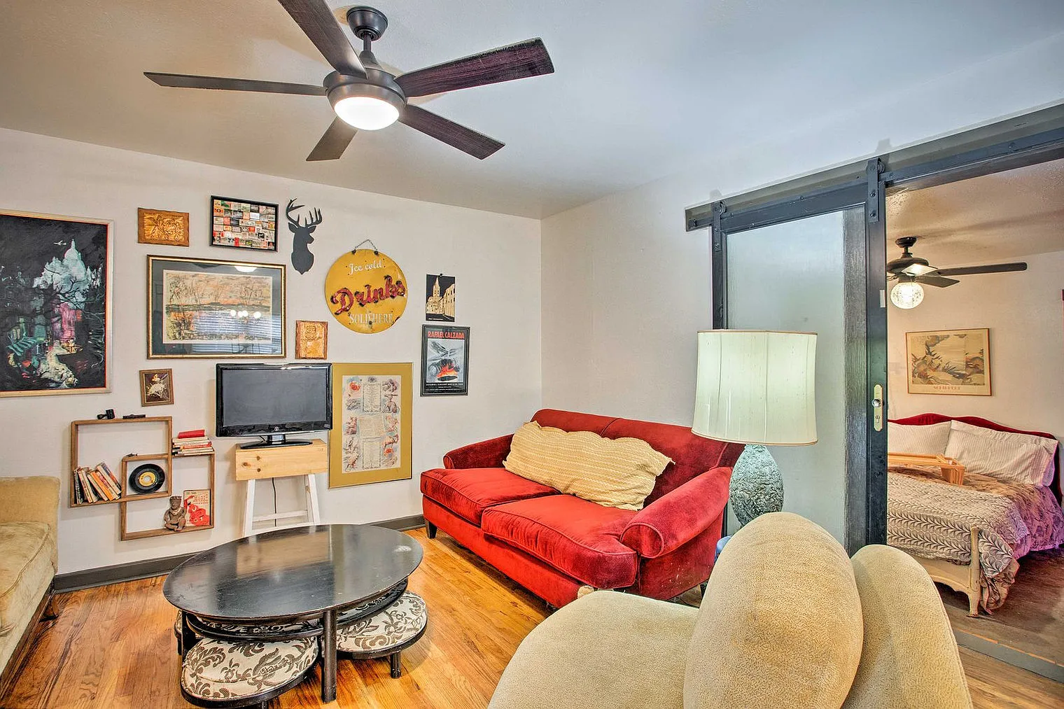 4 bed, 3.0 bath, 1593 sqft, $5,870 — Photo 1