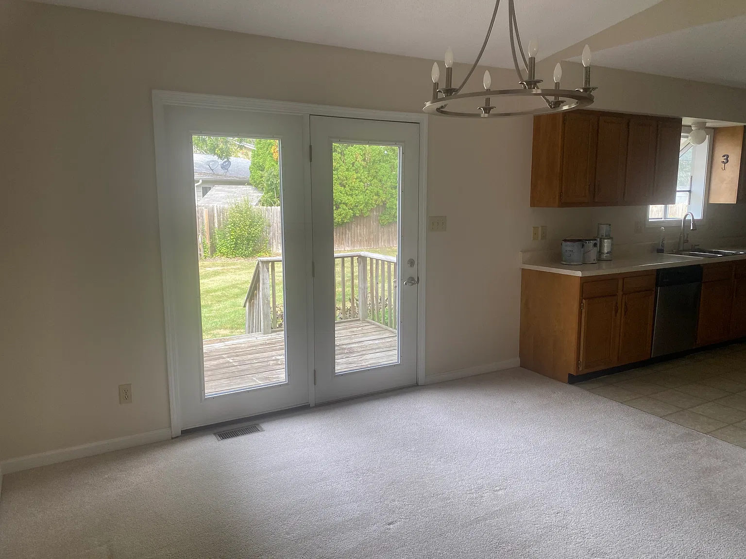 2 bed, 1.5 bath, 1113 sqft, $1,200 — Photo 2