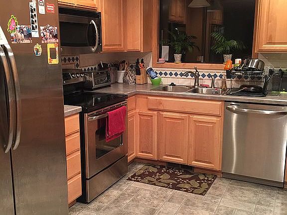 Stainless steel appliances 