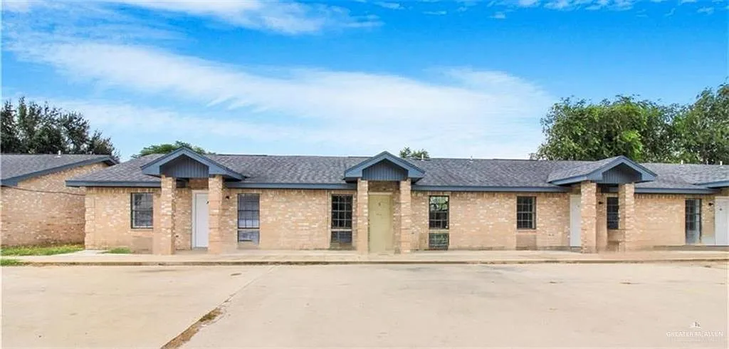 2 bed, 1.0 bath, 840 sqft, $750 — Photo 1