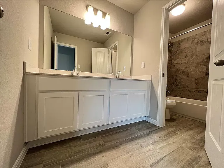 7950 Fijian Cypress Dr — Photo 14
