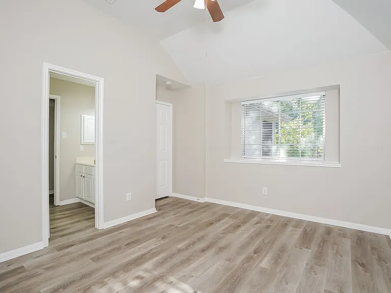 1423 Tilman Dr — Photo 13