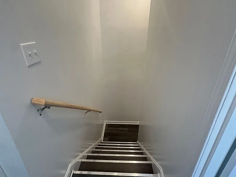 4220 Sunset Ave — Photo 10