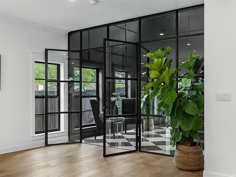 3501 W Tacon St — Photo 46