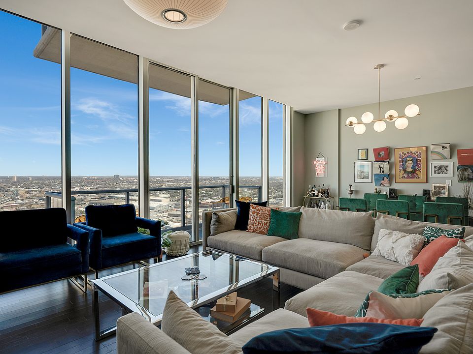 1st image of 610 E Market St Unit 2812