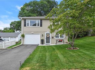 24 Chestnut St, Naugatuck, CT 06770