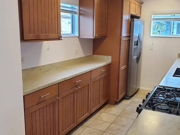 46 Thornton Ave #1/2 — Photo 5