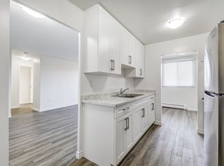 Brant Manor Apartments, Brantford, ON N3T 5Y4