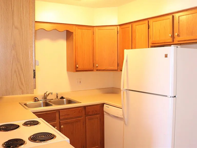 3507 Queen Dr - 7 — Photo 20