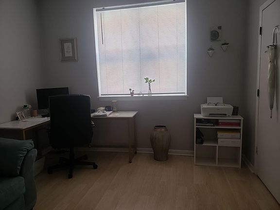 3rd image of 2122 South St #1