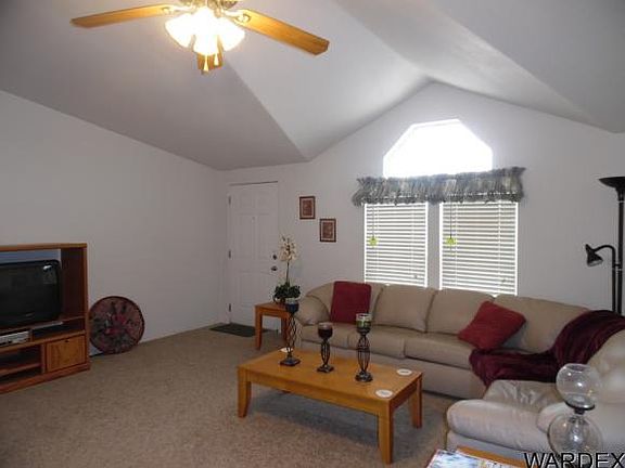 5th image of 1916 Hualapai Dr