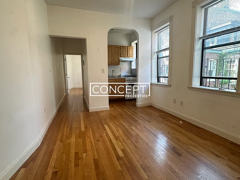 24 Phillips St #11 — Photo 3