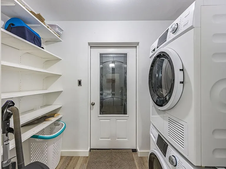 Laundry Room Cabinet