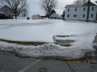 401 N Market St, Martinsburg, PA