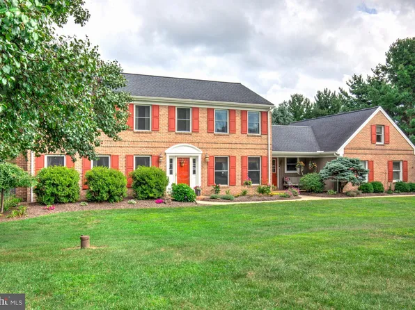 11 Buck Run, Reinholds, PA 17569