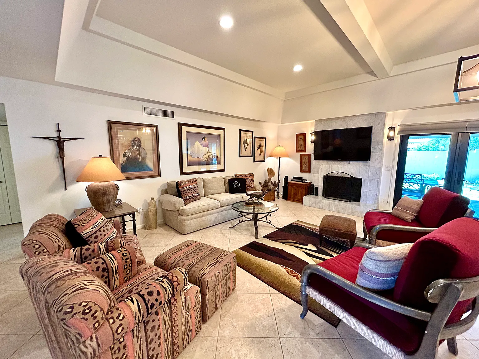 3 bed, 2459 sqft, $5,000 — Photo 4