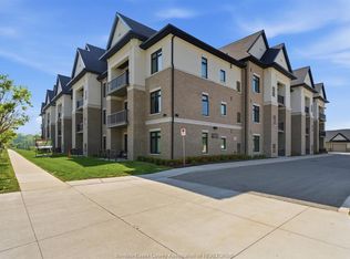 1855 Wyoming Ave #111, Lasalle, ON N9H0C7