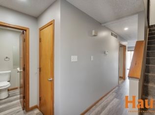 4816 SW 36th Ter #1, Topeka, KS 66614