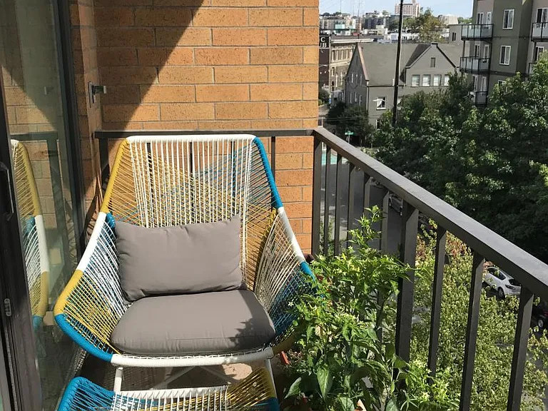 1300 University St #5B — Photo 12