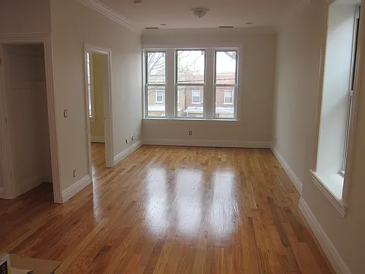 Rented by Realty 2000 Corp | media 28