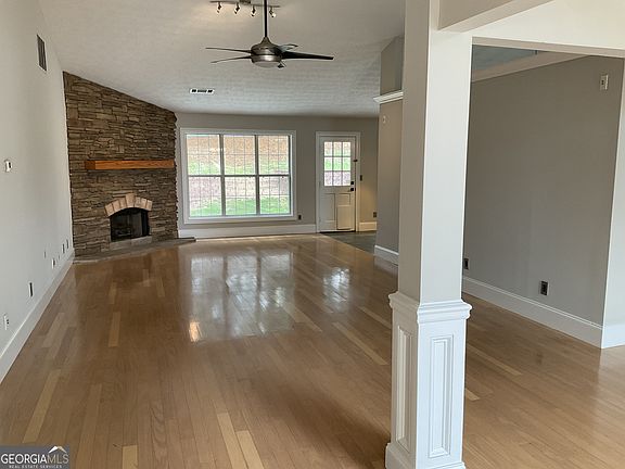 5th image of 2730 Matlin Way