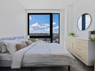 72-01 Queens Blvd #930, Woodside, NY 11377