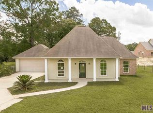 31486 Old River Rd, Denham Springs, LA 70726