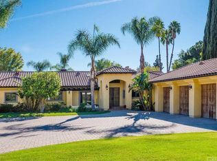 17736 Community St, Northridge, CA 91325