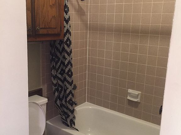 4th image of 3824 Southwind Ct