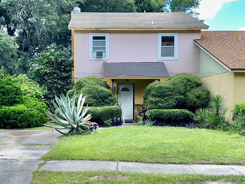 1st image of 1081 MIMOSA COVE Court W