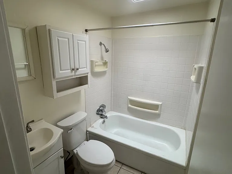 1812 Mann St #3 — Photo 10