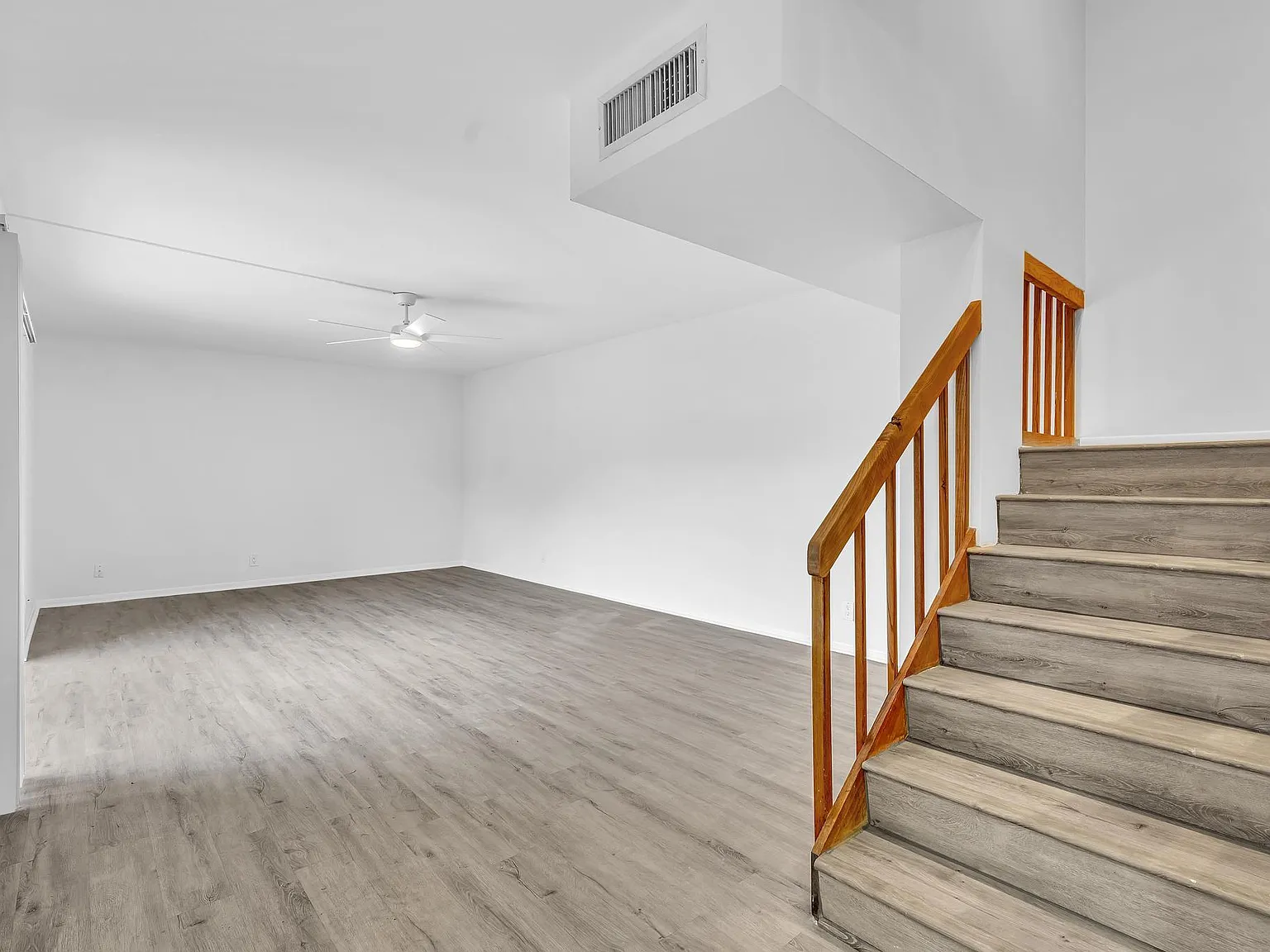 2 bed, 2.5 bath, 1232 sqft, $2,850 — Photo 2