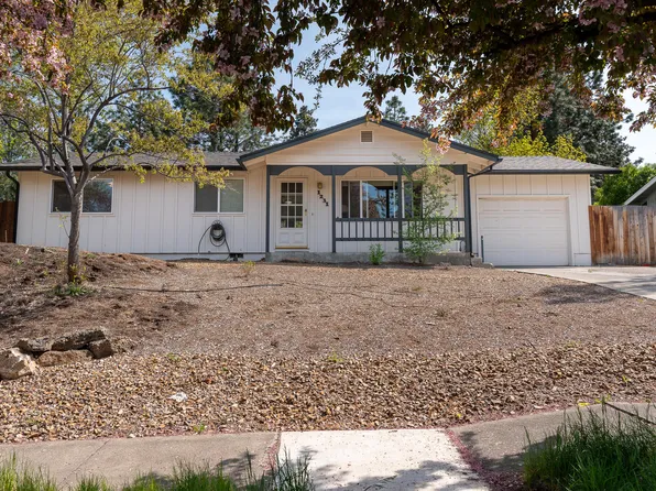 1231 NE Viking Ave, Bend, OR 97701