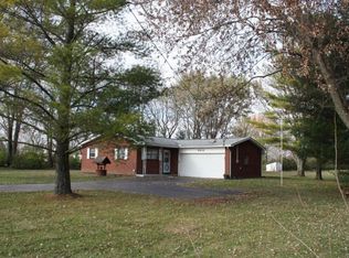 920 W Jeff Kious Rd SE, West Jefferson, OH 43162