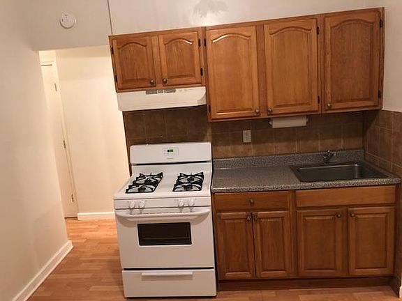 3rd image of 7543 67th Dr APT 2R
