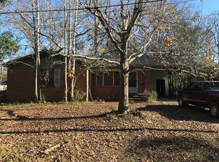 2919 Halls Mill Rd, Mobile, AL 36605