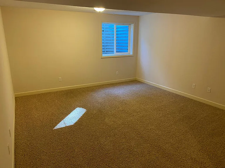 1020 Notting Hill Ct — Photo 11